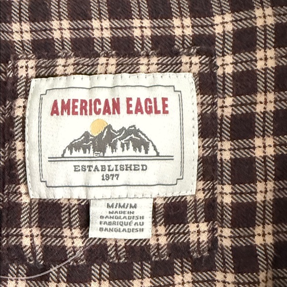 American Eagle Cozy Cabin Cropped Flannel Shirt - Picture 2 of 4